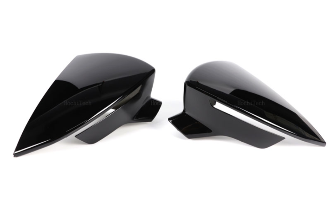 https://cdn.shopify.com/s/files/1/0565/4957/2747/files/Coques-de-retroviseurs-noires-brillantes-Seat-Arona-KJ7-2017-2023-4.png?v=1761586089