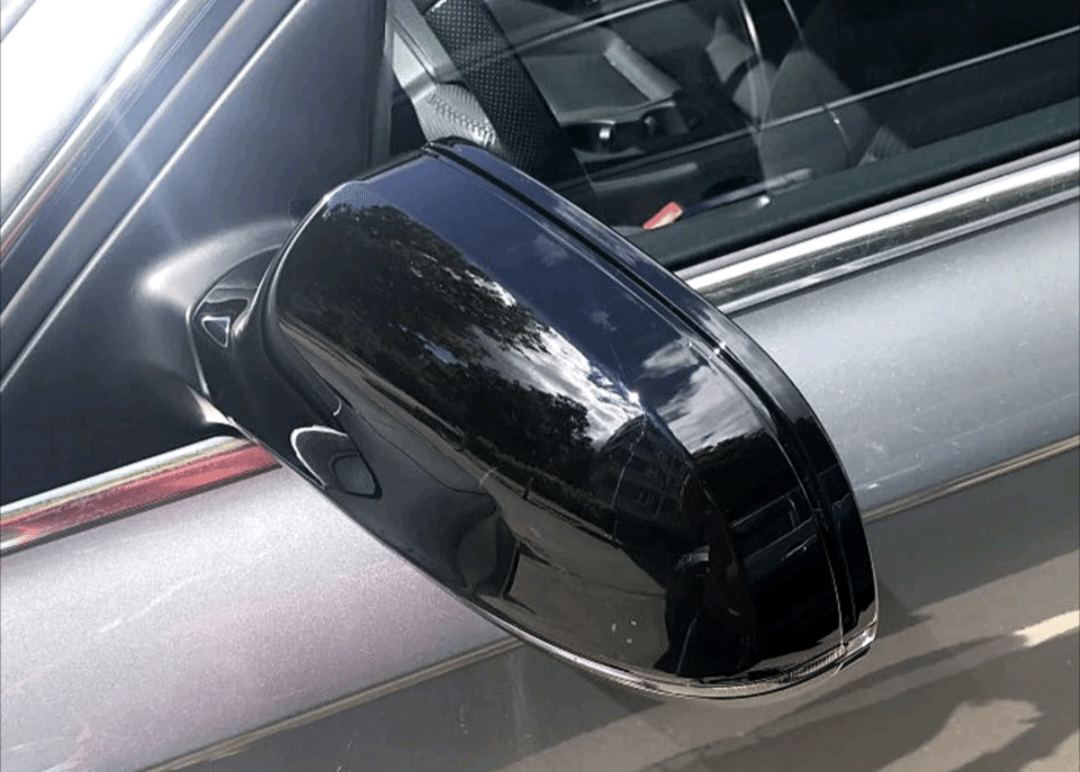Coques rétroviseurs Audi A4 B8 noir brillant