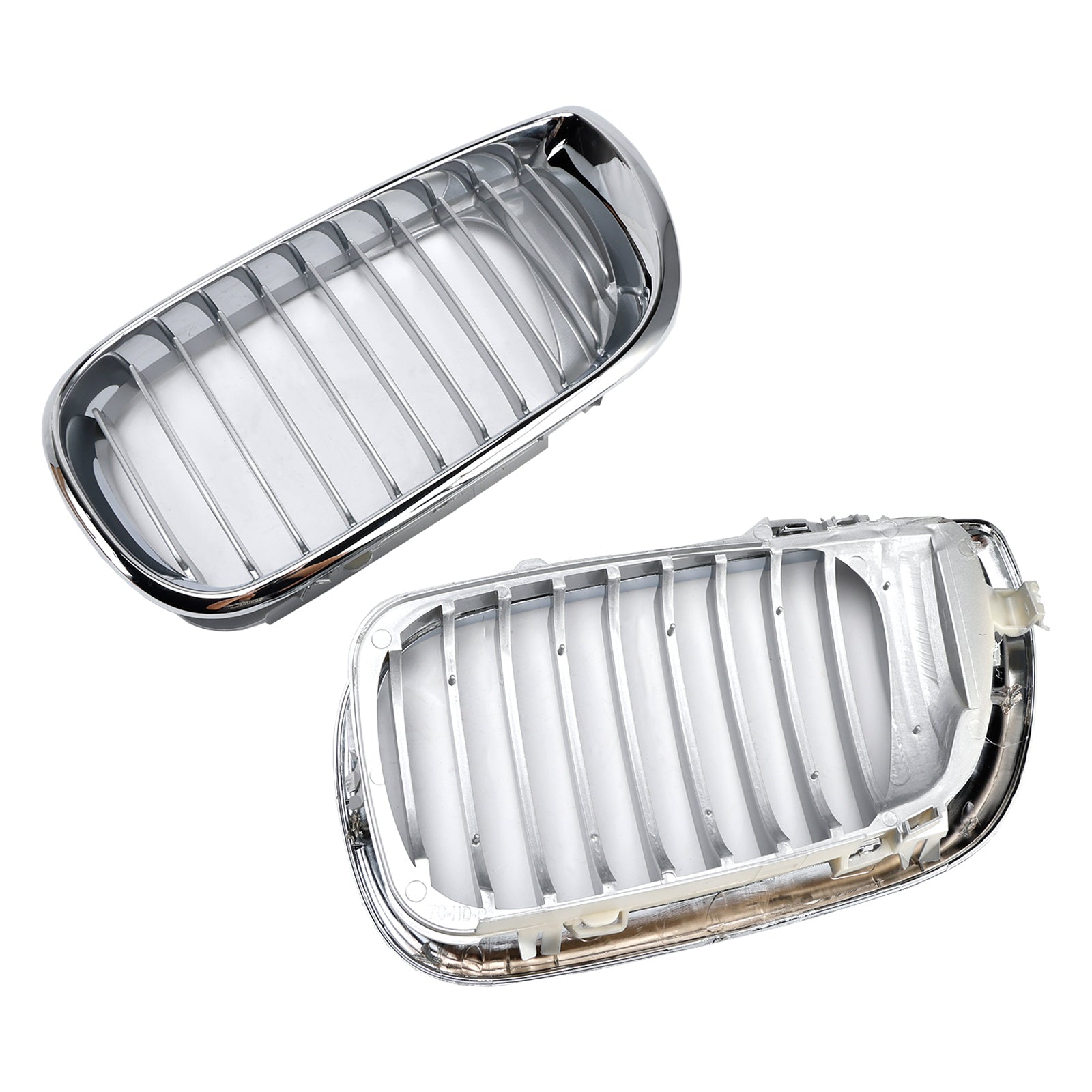 https://cdn.shopify.com/s/files/1/0712/0348/8028/files/Grille-084-Chrome-07.jpg?v=1758354462