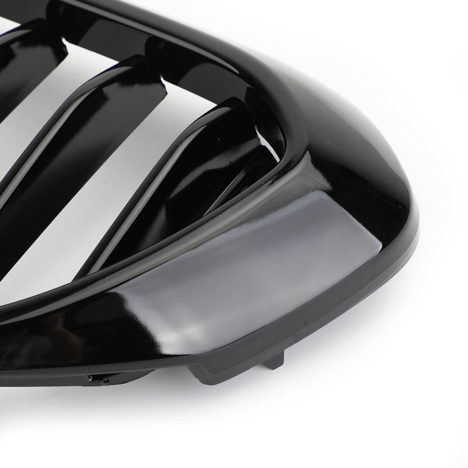 https://cdn.shopify.com/s/files/1/0712/0348/8028/products/Grille-311-GBlack-6.jpg?v=1676018053