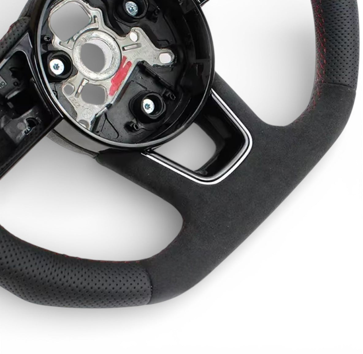 https://cdn.shopify.com/s/files/1/0565/4957/2747/files/Volant_Audi_A4_S4_B9_Steering_wheel10.jpg?v=1772212967