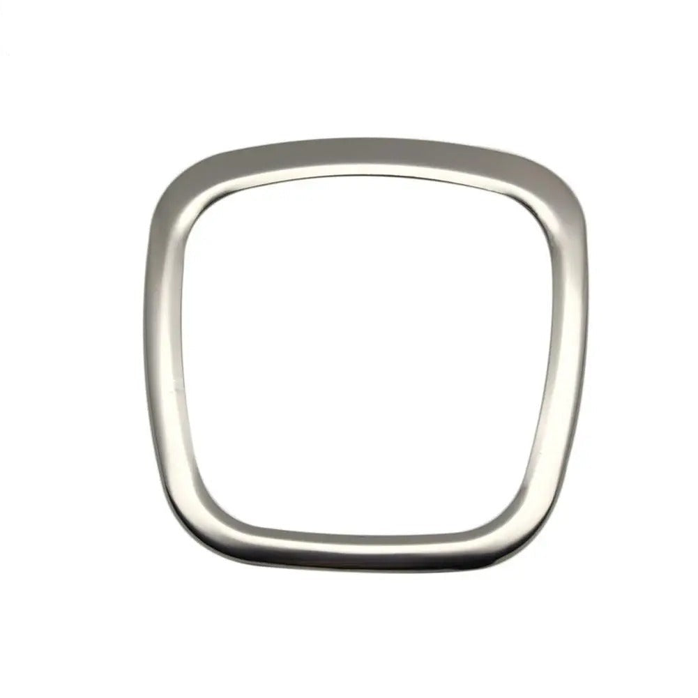 https://cdn.shopify.com/s/files/1/0727/0635/9572/files/variant-image-nom-de-couleur-silver-2.jpg?v=1706900624