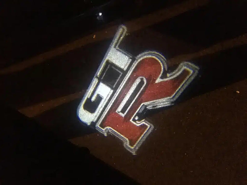 2X Projecteurs LED Sans Fil pour Portes Nissan GTR Logo