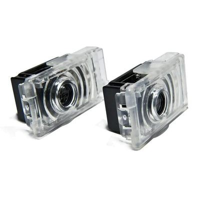 2X Éclairage de Porte LED Cadillac avec Projection de Logo - vue de trois-quarts - Becquet Voiture