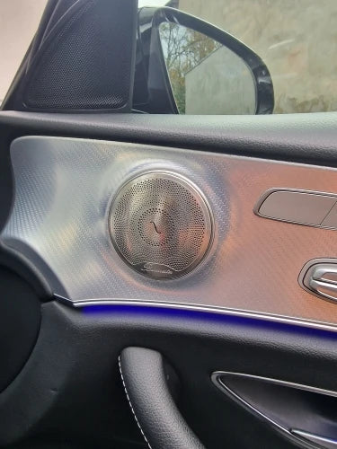 2x Inserts Burmester Grilles Haut-parleurs Mercedes C W205 E W213 - vue de face - Becquet Voiture