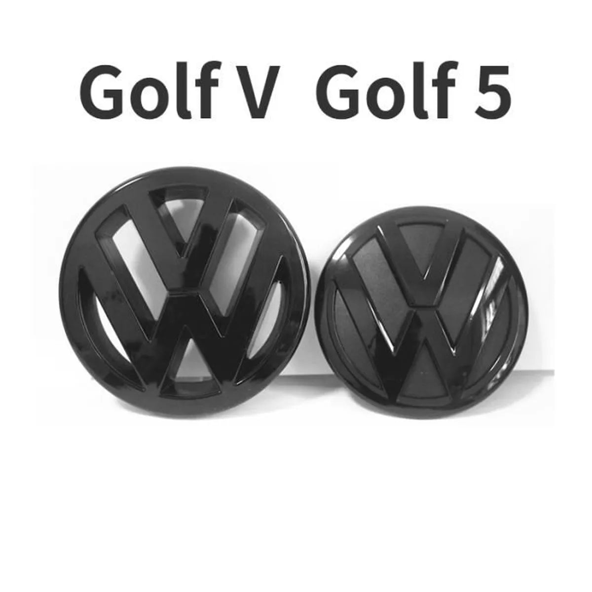 2x Insignes Volkswagen Golf V Noir Brillant Calandre Coffre - vue de face - Becquet Voiture