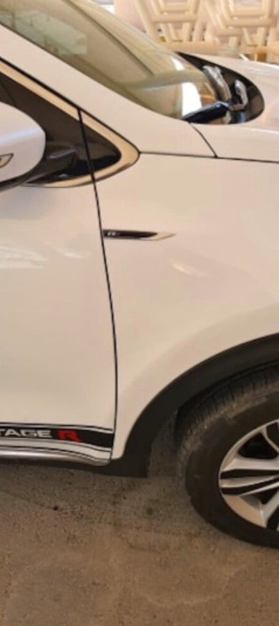 2x Logos Ailes Volkswagen R-Line 147mm - vue de trois-quarts - Becquet Voiture