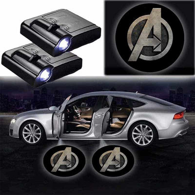 2X Projecteurs de Porte LED Marvel Avengers pour Voiture - vue de face - Becquet Voiture