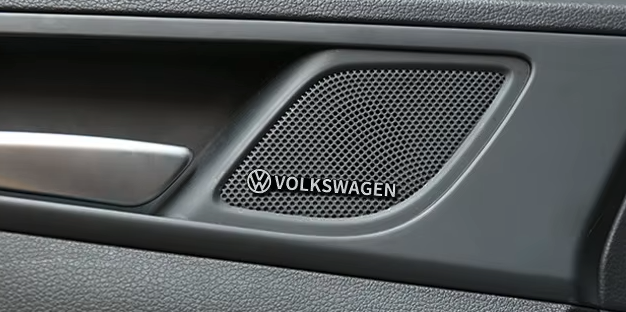 4x Autocollant Haut parleur Volkswagen Alliage Aluminium - vue de face - Becquet Voiture