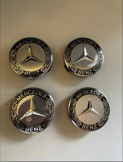 4x Centres de Roues Mercedes 75mm Noir - vue de face - Becquet Voiture