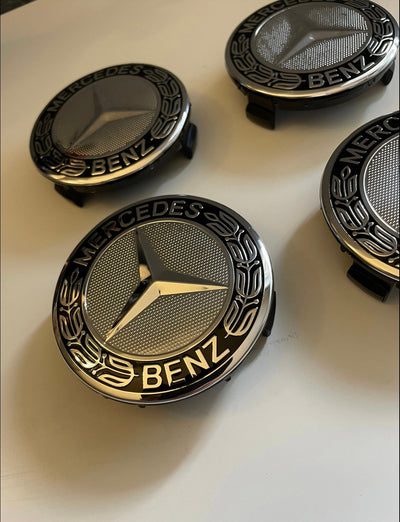 4x Centres de Roues Mercedes 75mm Noir - vue de profil - Becquet Voiture
