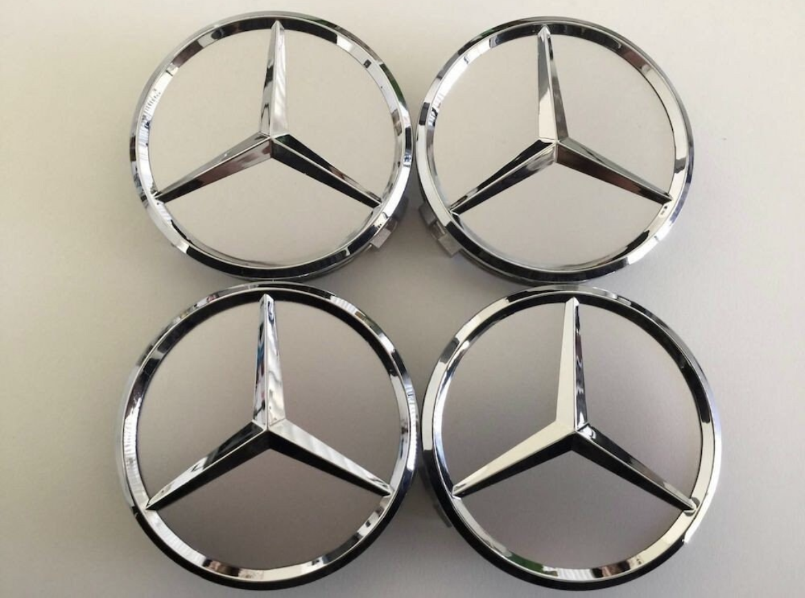 4x Centres de Roues Mercedes Silver 60mm - vue de face - Becquet Voiture
