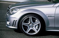 4x Mercedes Radmuttern Silber 75mm - Seitenansicht - Becquet Voiture
