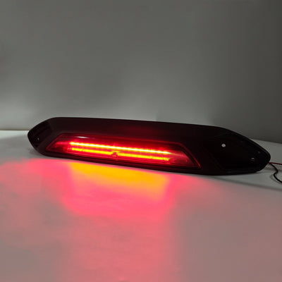 923-127 Troisième Feu Stop LED Ford Transit 150 250 350 - vue de profil - Becquet Voiture