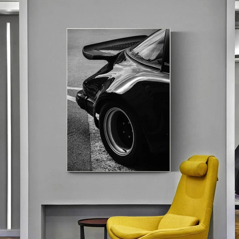 https://cdn.shopify.com/s/files/1/0565/4957/2747/files/Affiche-noir-et-blanc-vintage-voiture-ancienne-Porsche-911-et-356.webp?v=1761583110