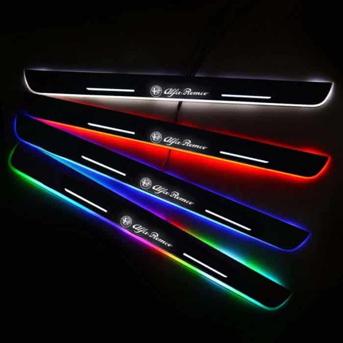 Seuils porte LED Alfa Romeo sans fil 7 couleurs changeantes