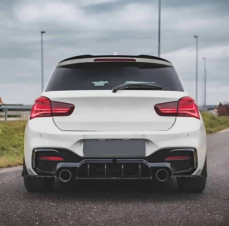 https://cdn.shopify.com/s/files/1/0565/4957/2747/files/Becquet-Aileron-de-coffre-type-M-Performance-Noir-Brillant-pour-BMW-Serie-1-F20-2012-a-2019.png?v=1761578796