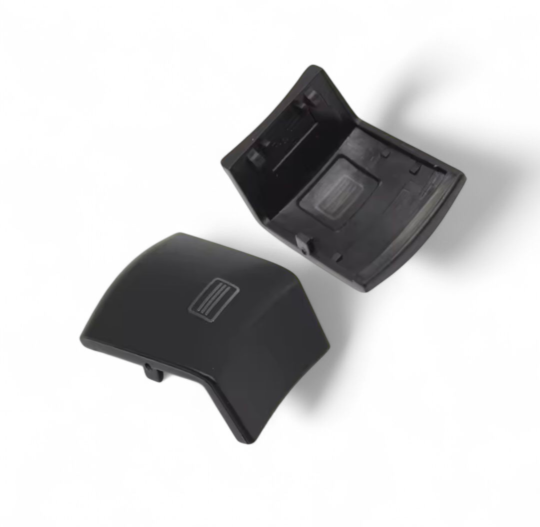 https://cdn.shopify.com/s/files/1/0565/4957/2747/files/Bouton-Interrupteur-douverture-de-toit-ouvrant-pour-Mercedes-Classe-G-W463-2013-2018.png?v=1761599640