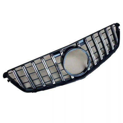https://cdn.shopify.com/s/files/1/0565/4957/2747/products/Calandre-Panamericana-AMG-GTR-Mercedes-Classe-C-W204-2007-2014-4.jpg?v=1765106708