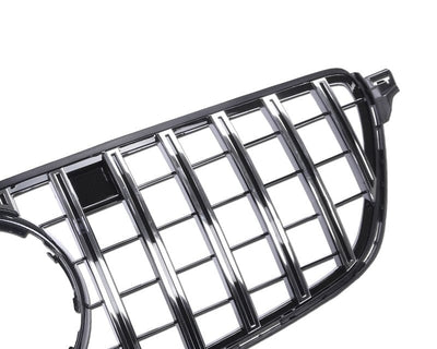 https://cdn.shopify.com/s/files/1/0565/4957/2747/products/Calandre-Panamericana-AMG-GTR-pour-Mercedes-GLE-W166-2015-2019-11.jpg?v=1761575902