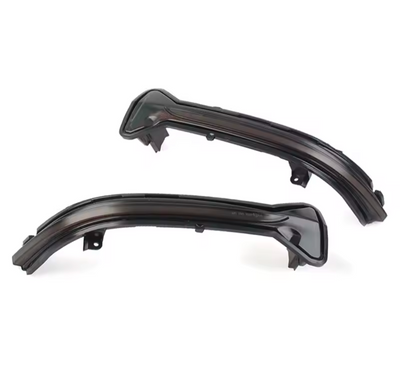 https://cdn.shopify.com/s/files/1/0565/4957/2747/files/Clignotants-de-retroviseurs-dynamiques-LED-pour-BMW-Serie-7-G11-2016-2024-8.png?v=1761575317