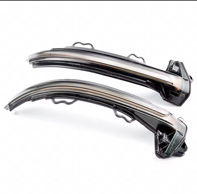 https://cdn.shopify.com/s/files/1/0565/4957/2747/files/Clignotants-de-retroviseurs-repetiteurs-dynamiques-LED-pour-AUDI-A3-8V-2013-2020-6.png?v=1761574858