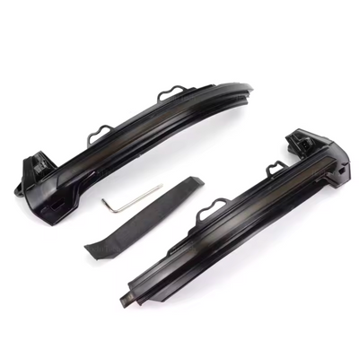 https://cdn.shopify.com/s/files/1/0565/4957/2747/files/Clignotants-de-retroviseurs-repetiteurs-dynamiques-LED-pour-AUDI-A5-B9-2016-2023-2.png?v=1766599246