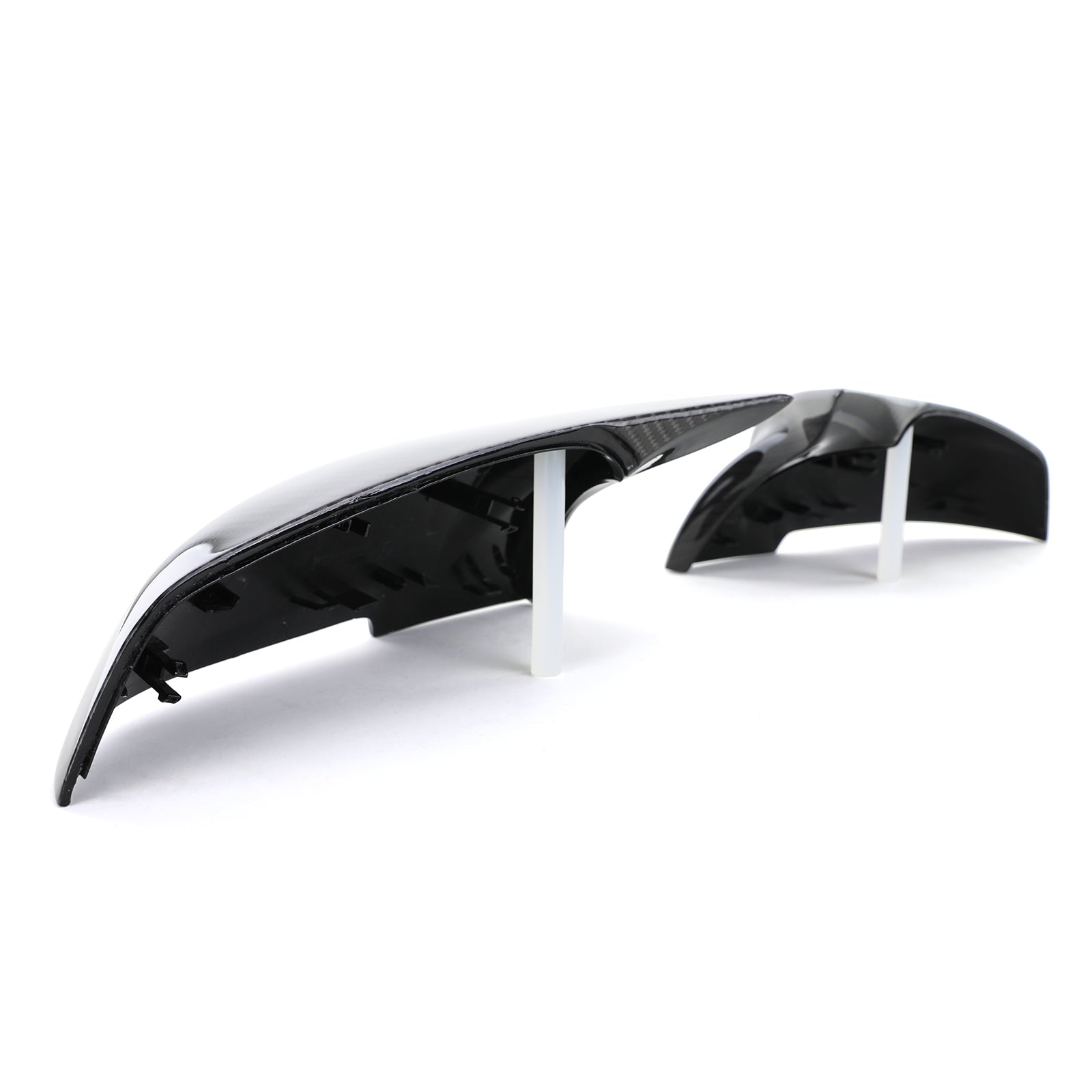 https://cdn.shopify.com/s/files/1/0565/4957/2747/files/Coques-de-retroviseurs-type-M-Performance-fibre-de-carbone-pour-BMW-Serie-2-F22-2013-2021-de-10.jpg?v=1761587623