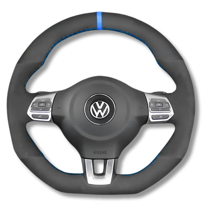 https://cdn.shopify.com/s/files/1/0727/0635/9572/files/Couvre_volant_GOLF_6_Alcantara_BLEU.jpg?v=1754213880