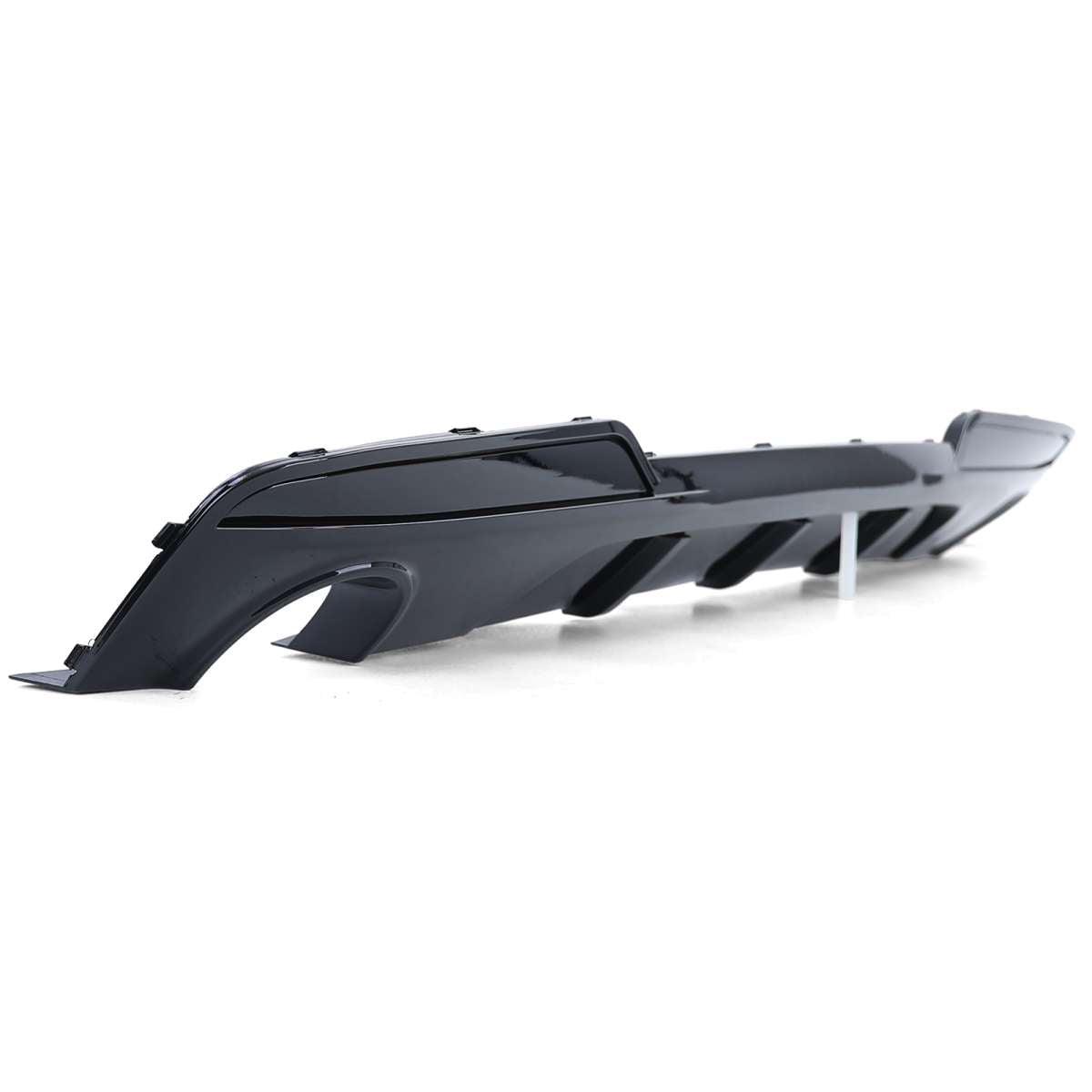 https://cdn.shopify.com/s/files/1/0565/4957/2747/files/Diffuseur-pare-choc-arriere-type-M-Performance-pour-BMW-Serie-5-F10-2010-a-2018-14.jpg?v=1761585837