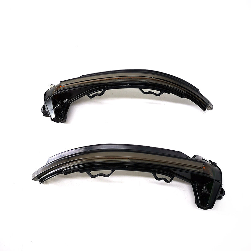 https://cdn.shopify.com/s/files/1/0565/4957/2747/files/Dynamic_LED_Turn_Signal_Mirror_caps_audi_a4_a5_s4_s5_rs4_rs5_b9.jpg?v=1766599246