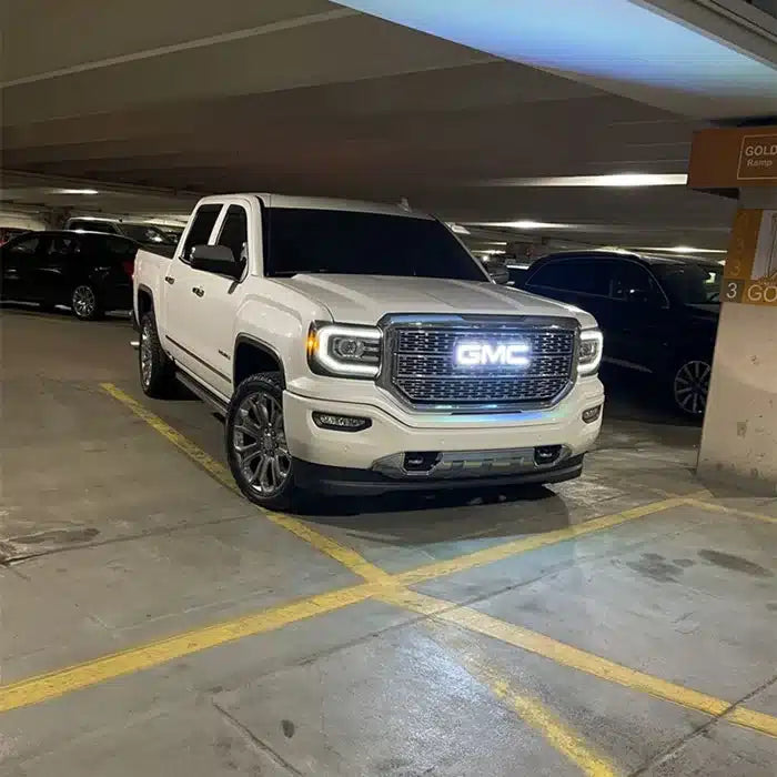Emblème lumineux GMC LED - Logo éclairé grille voi 2