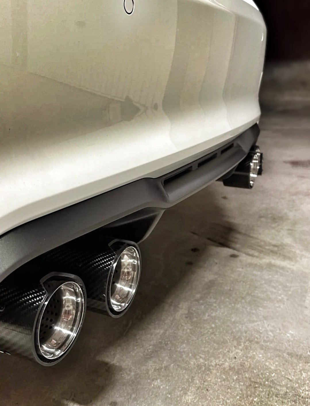 Embout d'échappement en fibre de carbone style BMW M Performance