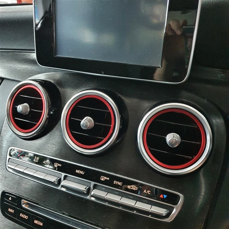 https://cdn.shopify.com/s/files/1/0565/4957/2747/files/Entourages-Grilles-de-Climatisation-Rouge-Bleu-pour-Mercedes-GLC-X253-2015-a-2022.png?v=1761603565