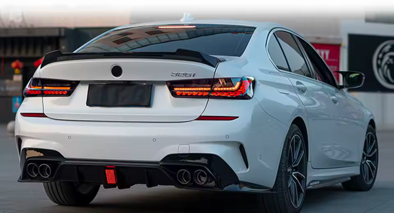 https://cdn.shopify.com/s/files/1/0565/4957/2747/files/Feux-Arrieres-Full-LED-pour-BMW-Serie-3-G20-M3-G80-2018-2024.png?v=1761603736