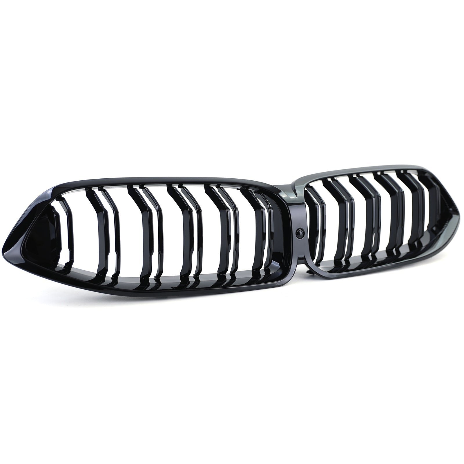 https://cdn.shopify.com/s/files/1/0565/4957/2747/files/Grilles-de-calandre-Noir-Brillant-type-M-Performance-pour-BMW-Serie-8-G15-2018-2025-2.jpg?v=1761587706