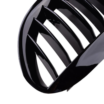 https://cdn.shopify.com/s/files/1/0565/4957/2747/files/Grilles-de-calandre-noires-brillantes-pour-BMW-Serie-6-E63-E64-2003-2010-10.webp?v=1765146004