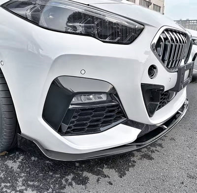 https://cdn.shopify.com/s/files/1/0565/4957/2747/files/Lame-avant-splitter-pare-choc-pour-BMW-Serie-2-F44-2020-a-2024-2.jpg?v=1761579772