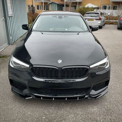https://cdn.shopify.com/s/files/1/0565/4957/2747/files/Lame-avant-splitter-pare-choc-pour-BMW-Serie-5-G30-2018-a-2025-6.jpg?v=1767017318