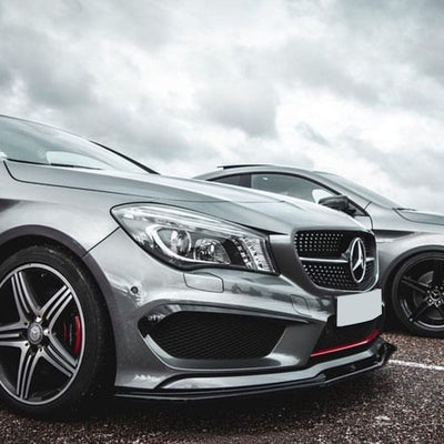 https://cdn.shopify.com/s/files/1/0565/4957/2747/files/Lame-avant-splitter-pare-choc-pour-Mercedes-CLA-C117-2012-2016-4.jpg?v=1761578003