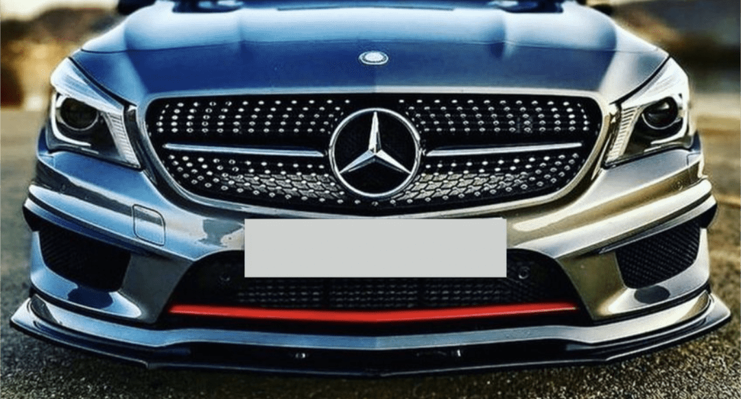 https://cdn.shopify.com/s/files/1/0565/4957/2747/files/Lame-avant-splitter-pare-choc-pour-Mercedes-CLA-C117-2012-2016.png?v=1761577992