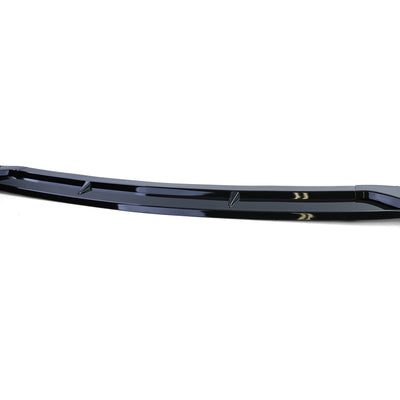 https://cdn.shopify.com/s/files/1/0565/4957/2747/files/Lame-avant-splitter-pare-choc-pour-Mercedes-Classe-C-W206-2022-a-2025-5.jpg?v=1761587664