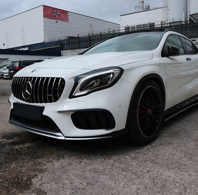 https://cdn.shopify.com/s/files/1/0565/4957/2747/files/Mercedes_GLA_calandre_panamericana3_65483745-a136-4810-b902-e33788e2ff64.jpg?v=1765127625