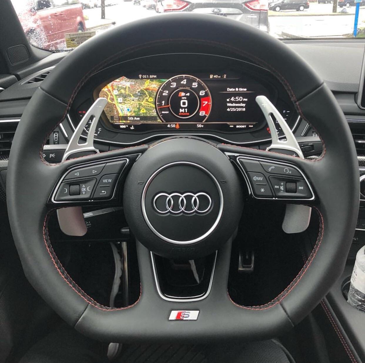 https://cdn.shopify.com/s/files/1/0565/4957/2747/products/Palettes-au-volant-en-Aluminium-pour-AUDI-A3-8V-2012-2023-4.jpg?v=1761596204
