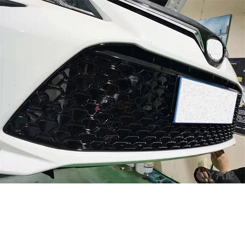 Calandre Toyota Corolla 2019-2023 Grille Inférieure Avant Noire Nid d'Abeille en ABS