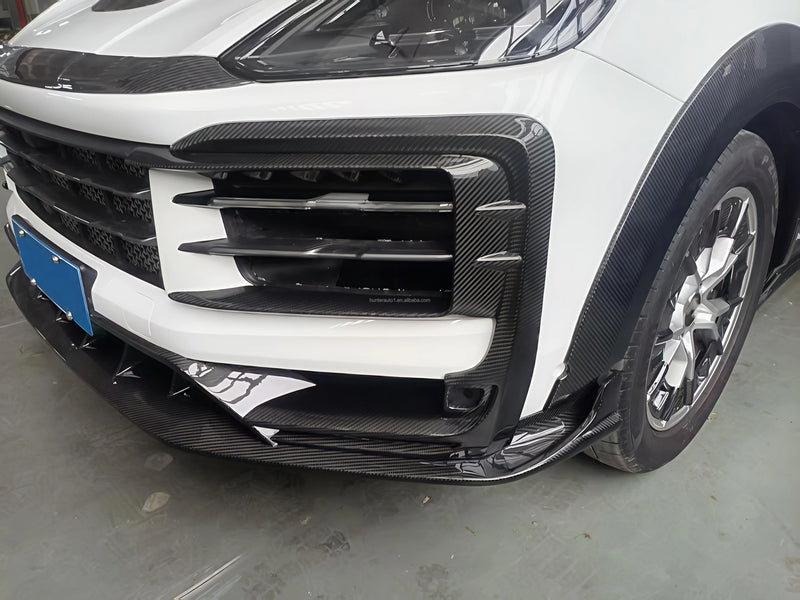 Kit Carrosserie Complet Carbone Porsche Cayenne 9Y0 2024 : Capot, Splitter de Pare-Chocs, Diffuseur, Élargisseurs d'Ailes, Jupes
