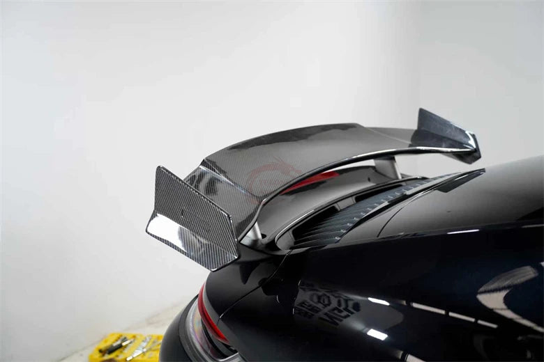 Kit Carrosserie Carbone Sec Porsche 911 992 Turbo S : Splitter, Prise d'Air de Pare-Chocs, Jupes, Diffuseur, Aileron
