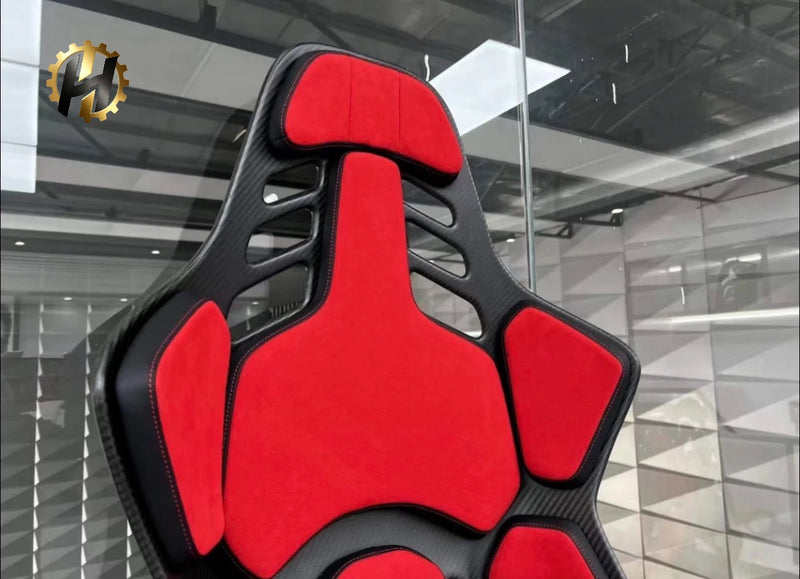 Universal Adjustable Carbon Fiber and PU Leather Sport Bucket Seat — three-quarter view