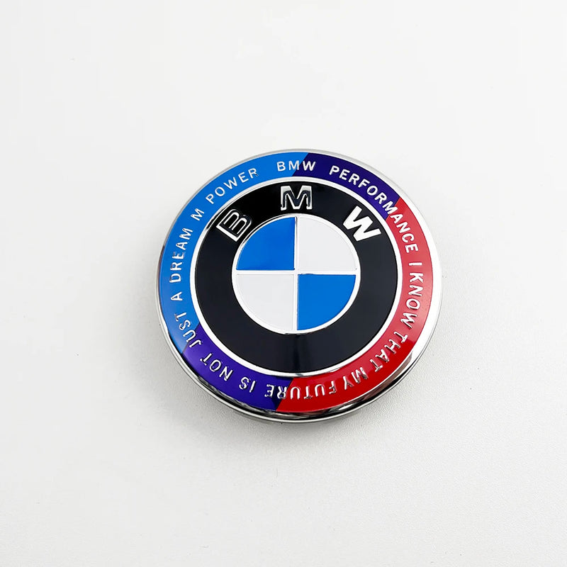 Cache-Moyeux BMW E90 F30 X5 56mm 68mm Emblème — gros plan