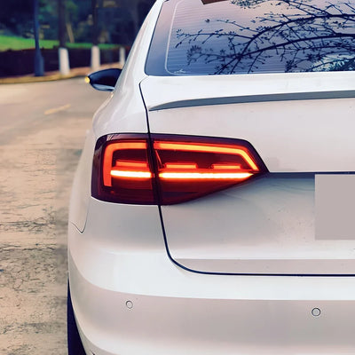 Feux Arrière LED Volkswagen Jetta Mk6 Sagitar 2015-2018
